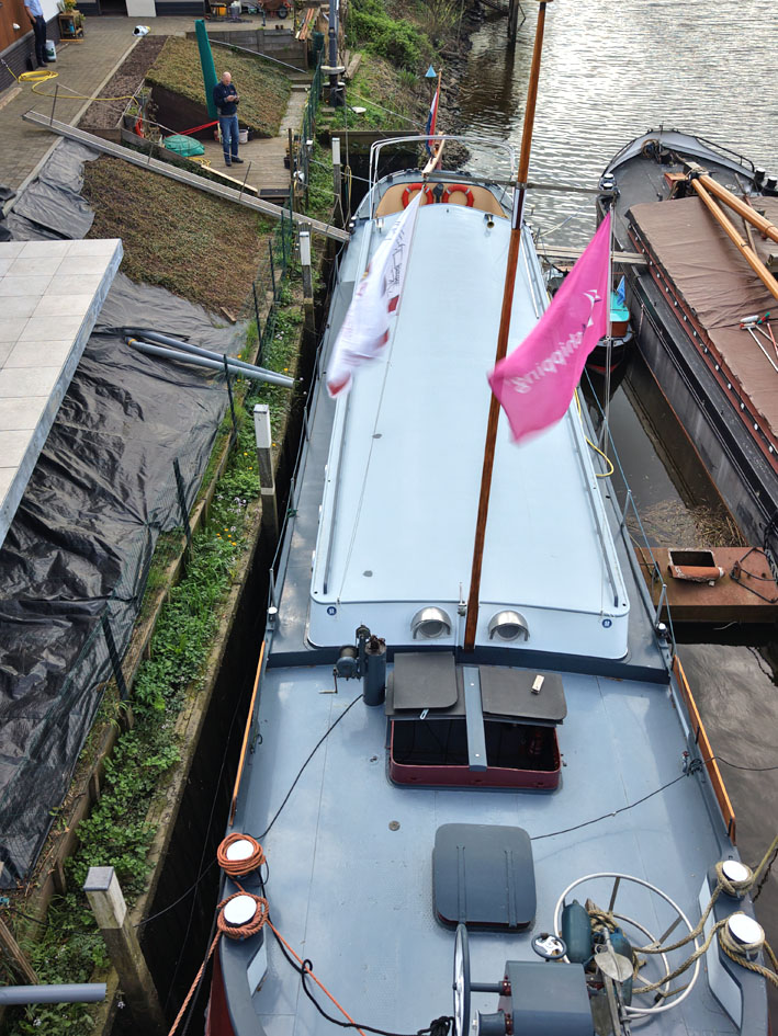 Motortjalk 21.40, met UBC