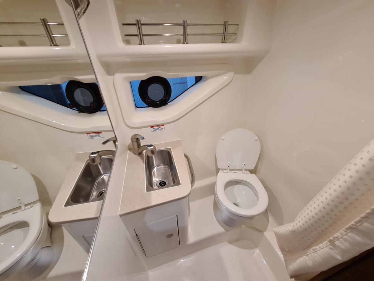 Sea Ray Sundancer 265