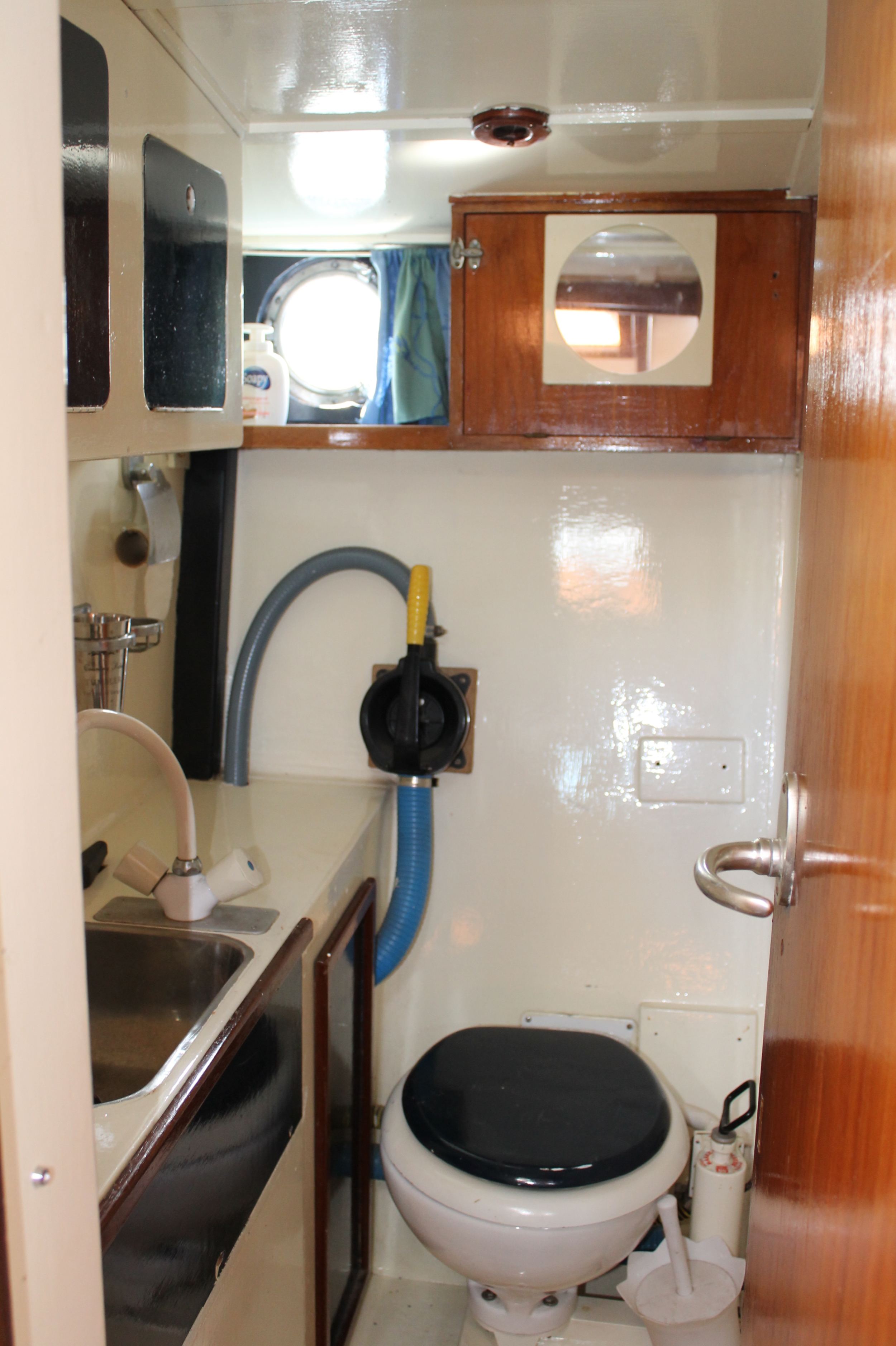 Pieter Beeldsnijder Gouwzee 3A