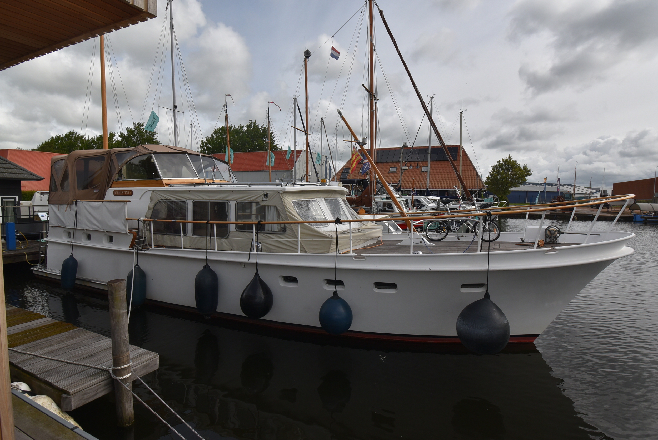 Super Van Craft 1350