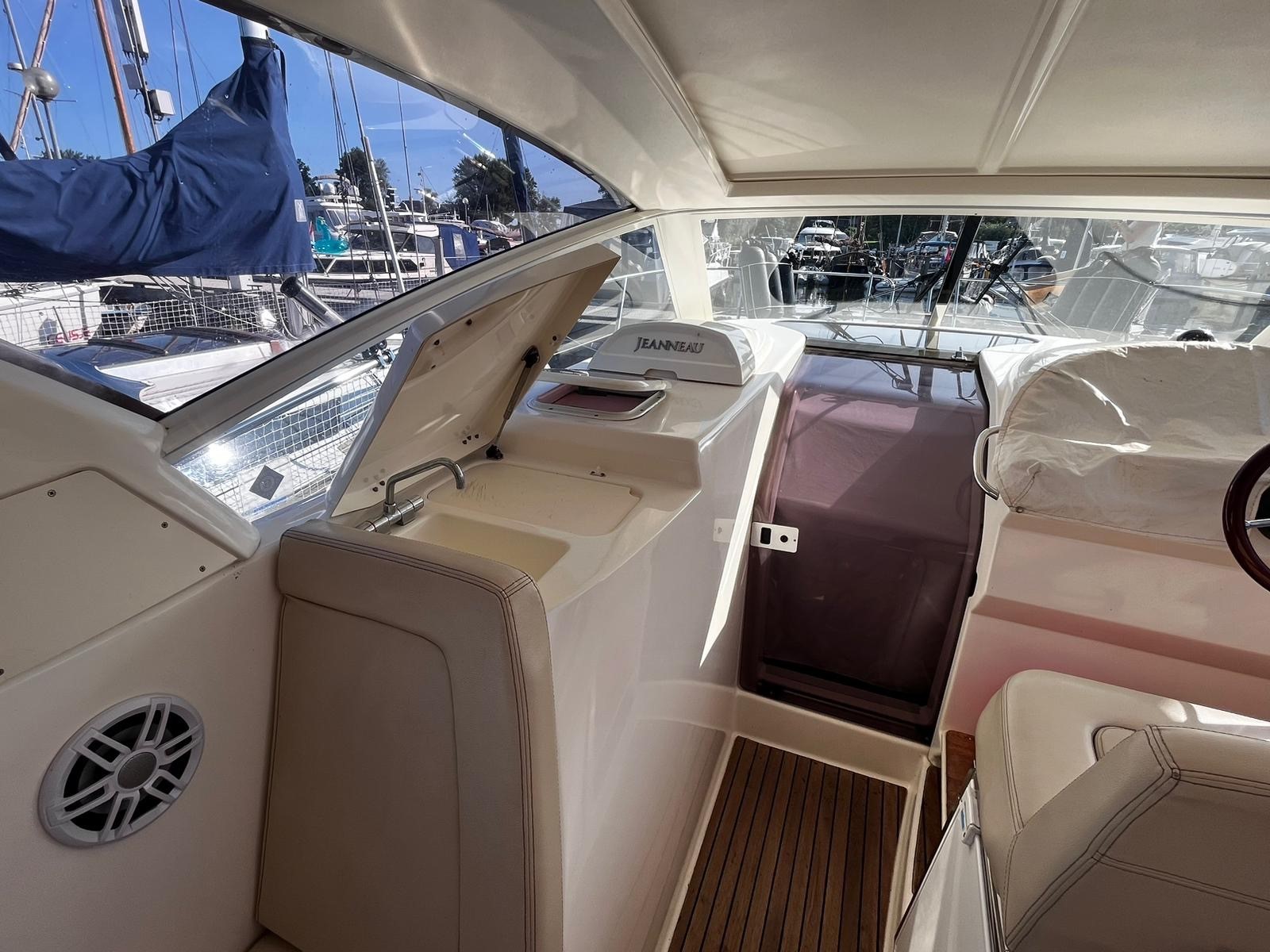 Jeanneau Prestige 30S