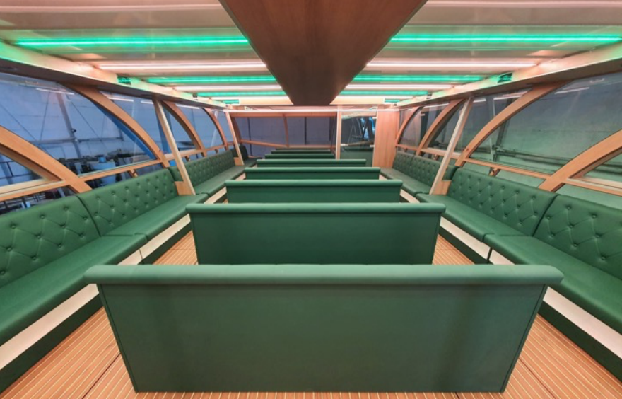 Houseboat Holiday Sun Deck 60