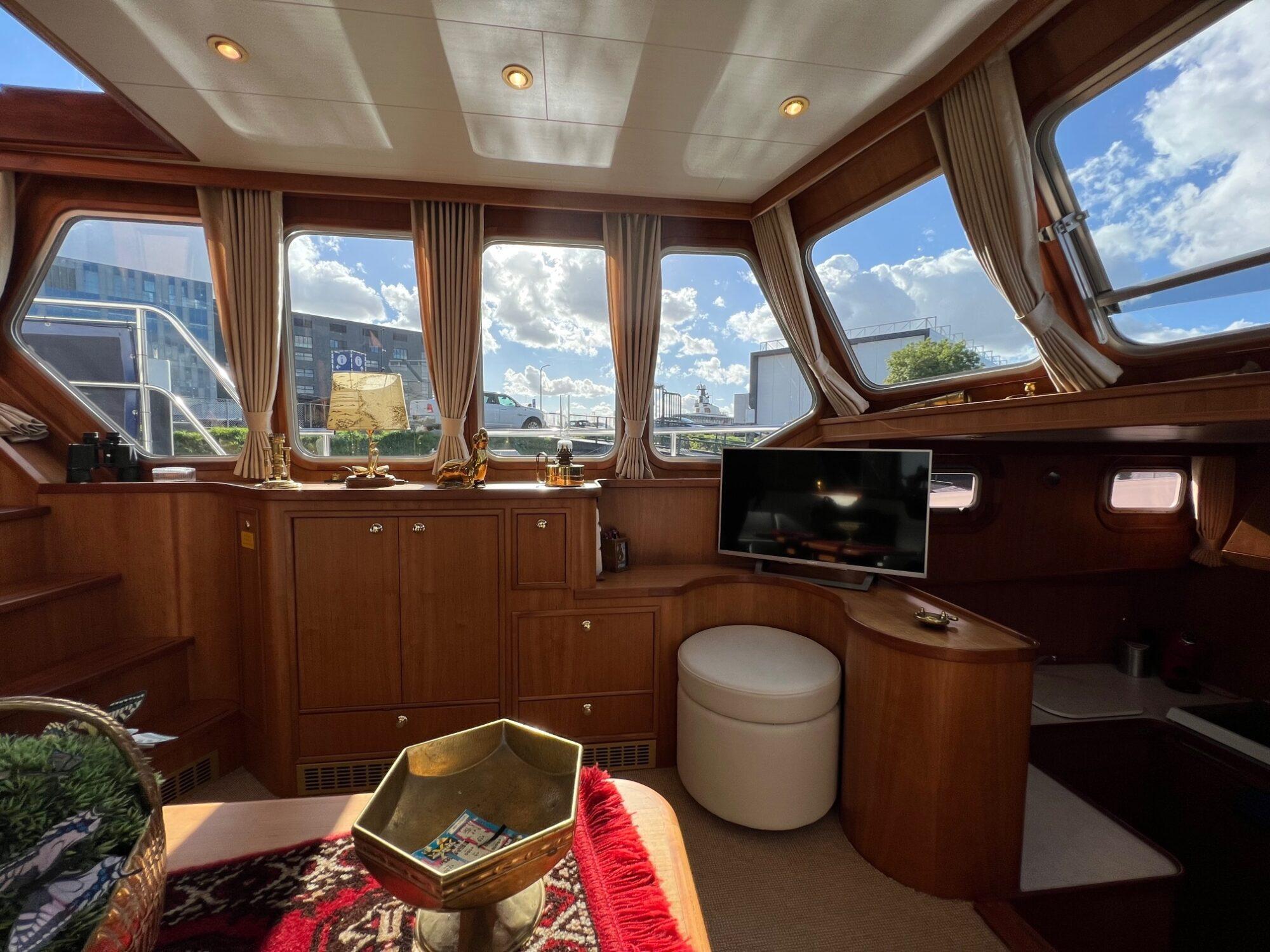 Alm Alm Spitsgatkotter 12.80 AK Cabrio