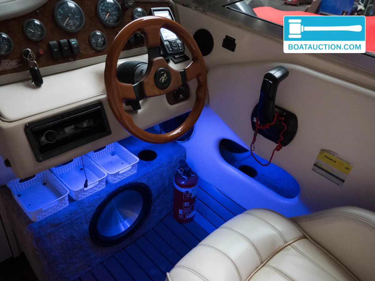 Sea Ray 200 Signature
