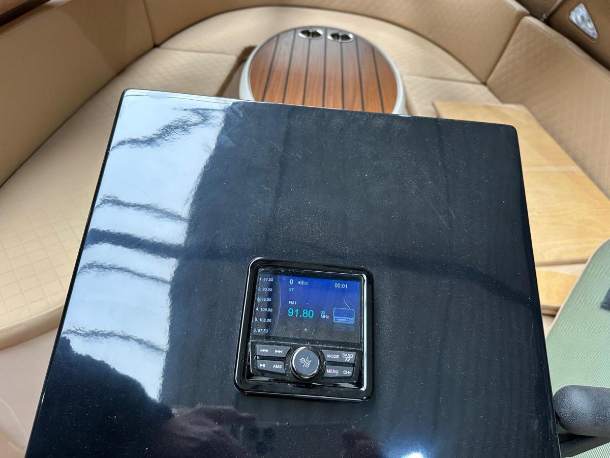 Lago Amore 595 Tender