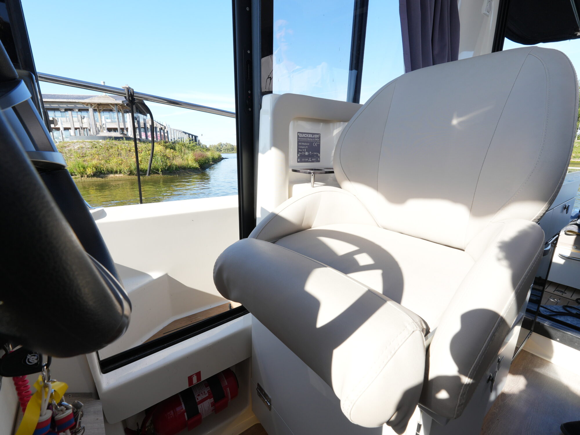 Quicksilver 905 Activ Weekend