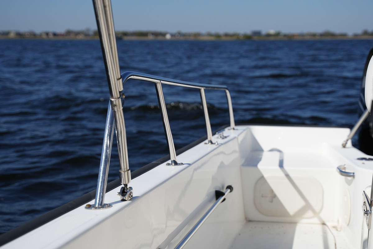 Boston Whaler 190 Montauk