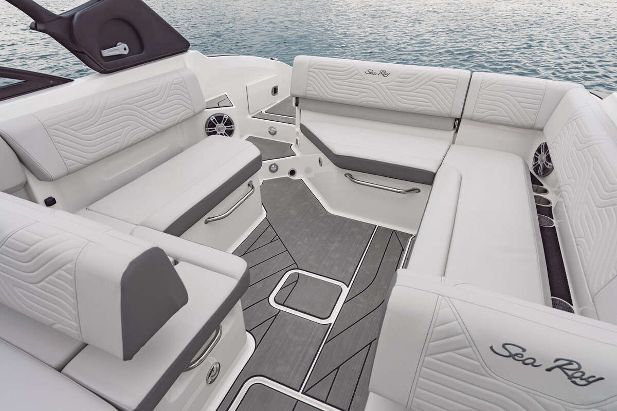 Sea Ray SDX 270 Surf
