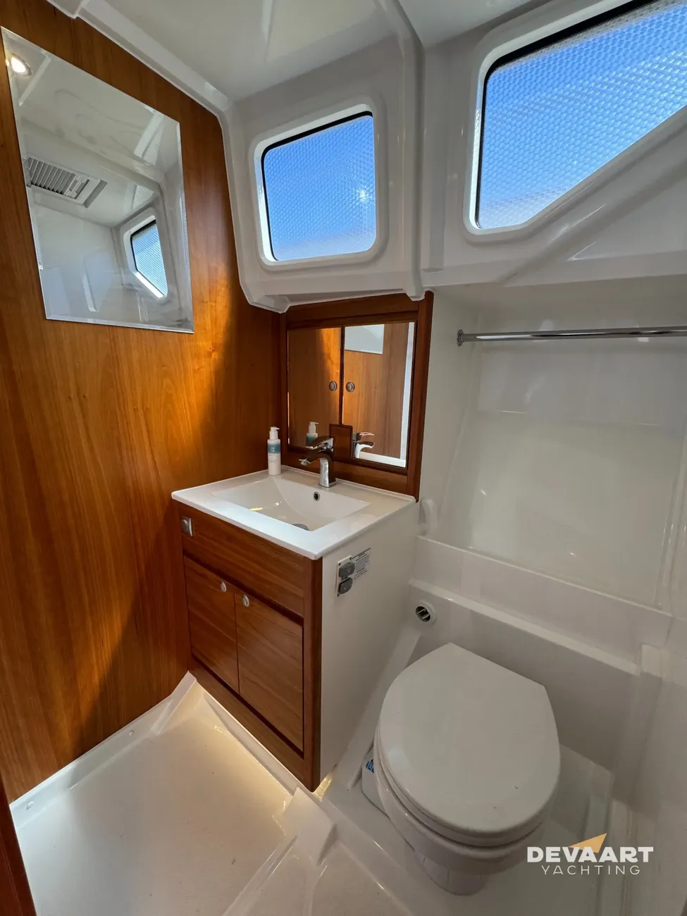 Delphia Bluescape 1200