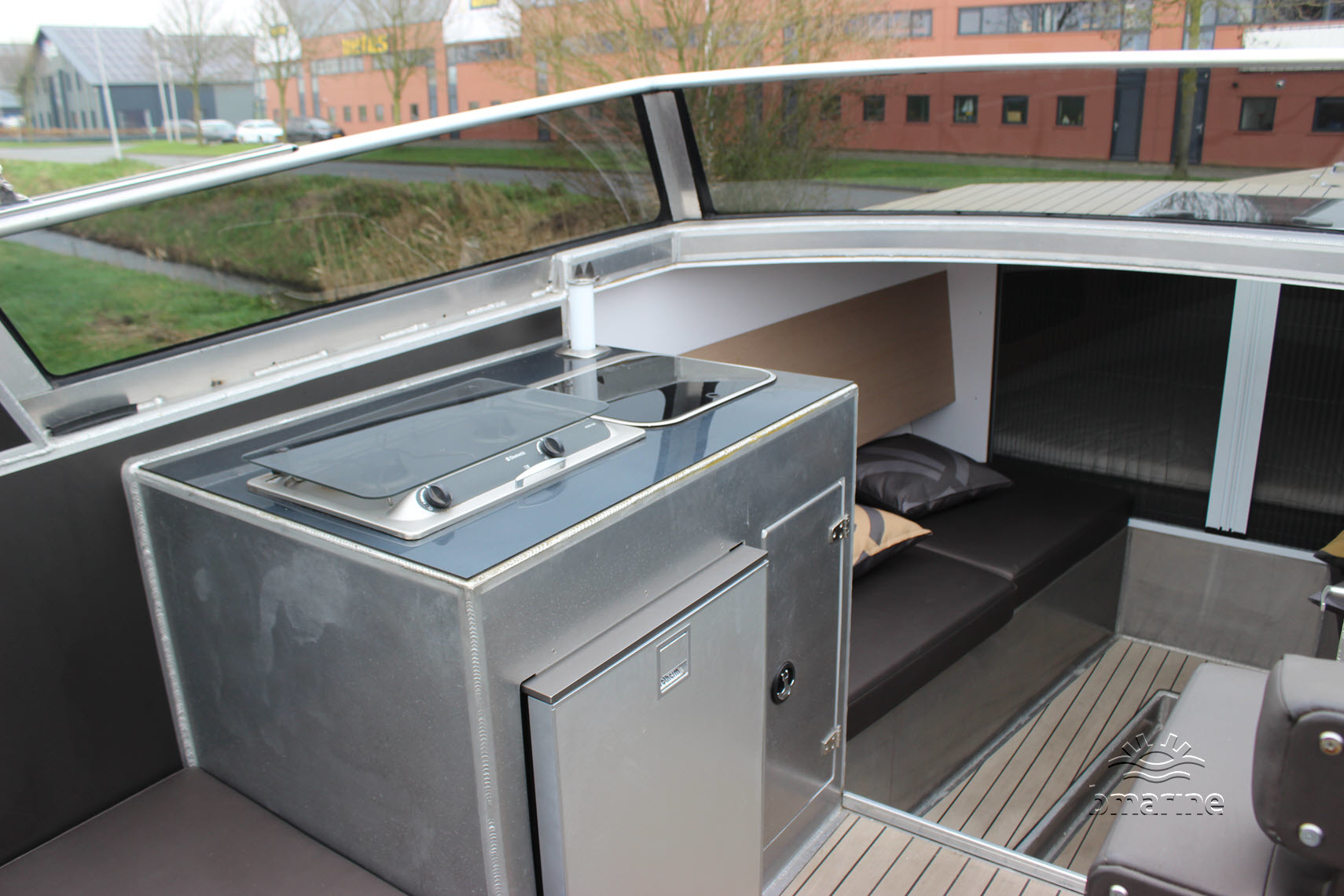 Van Vossen Tender Cabin 1000