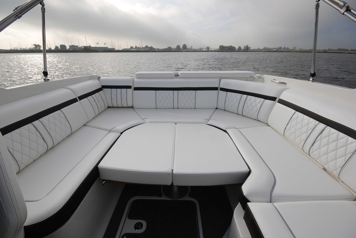 Sea Ray Sun Sport 250