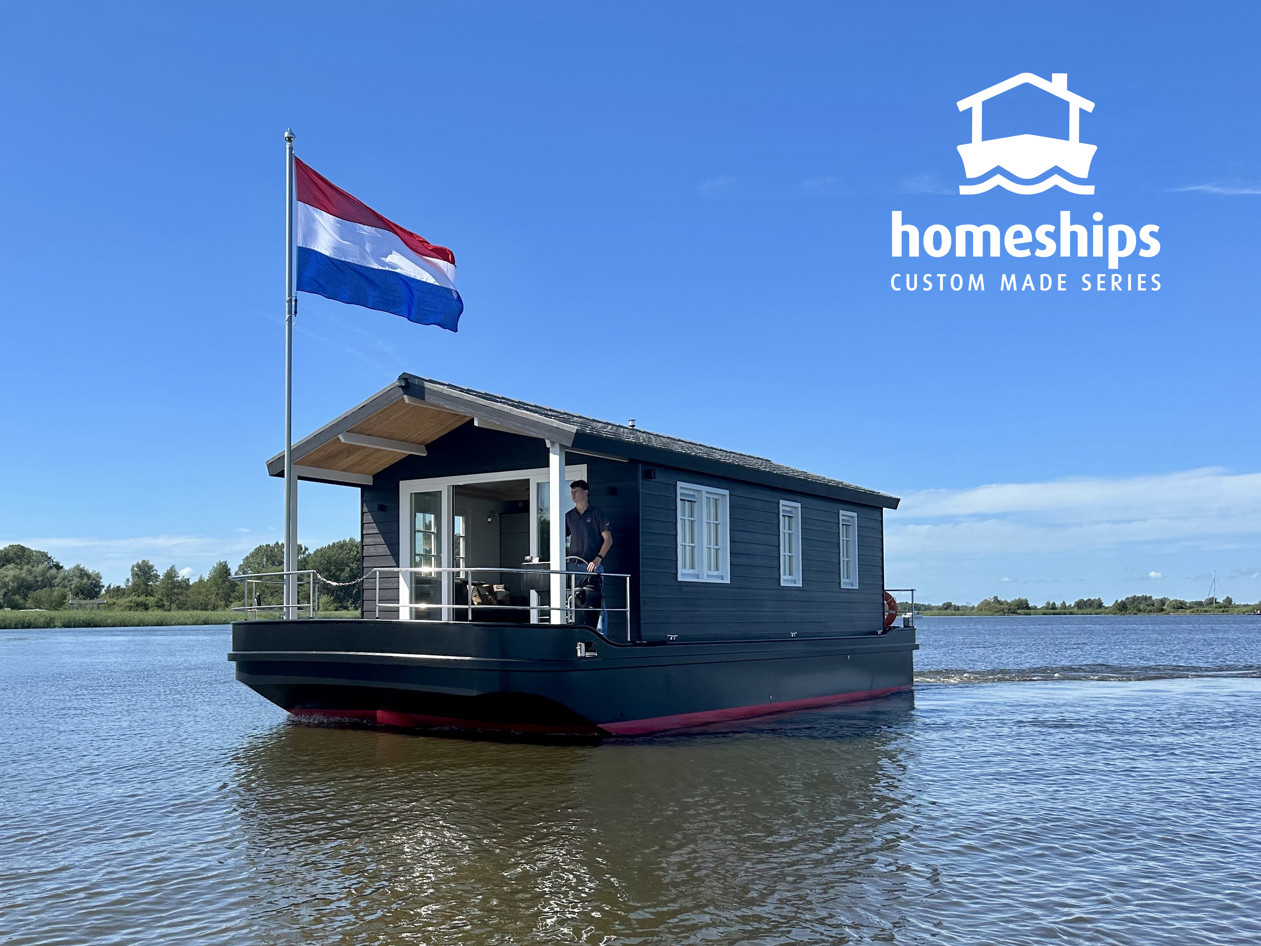 HOMESHIP VaarChalet In Amsterdam 1250D Luxe Houseboat