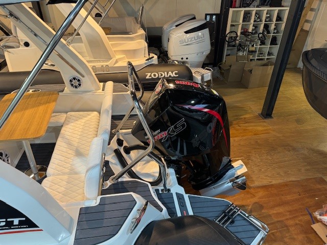 Zodiac Medline 7.5 GT Limited nr.26