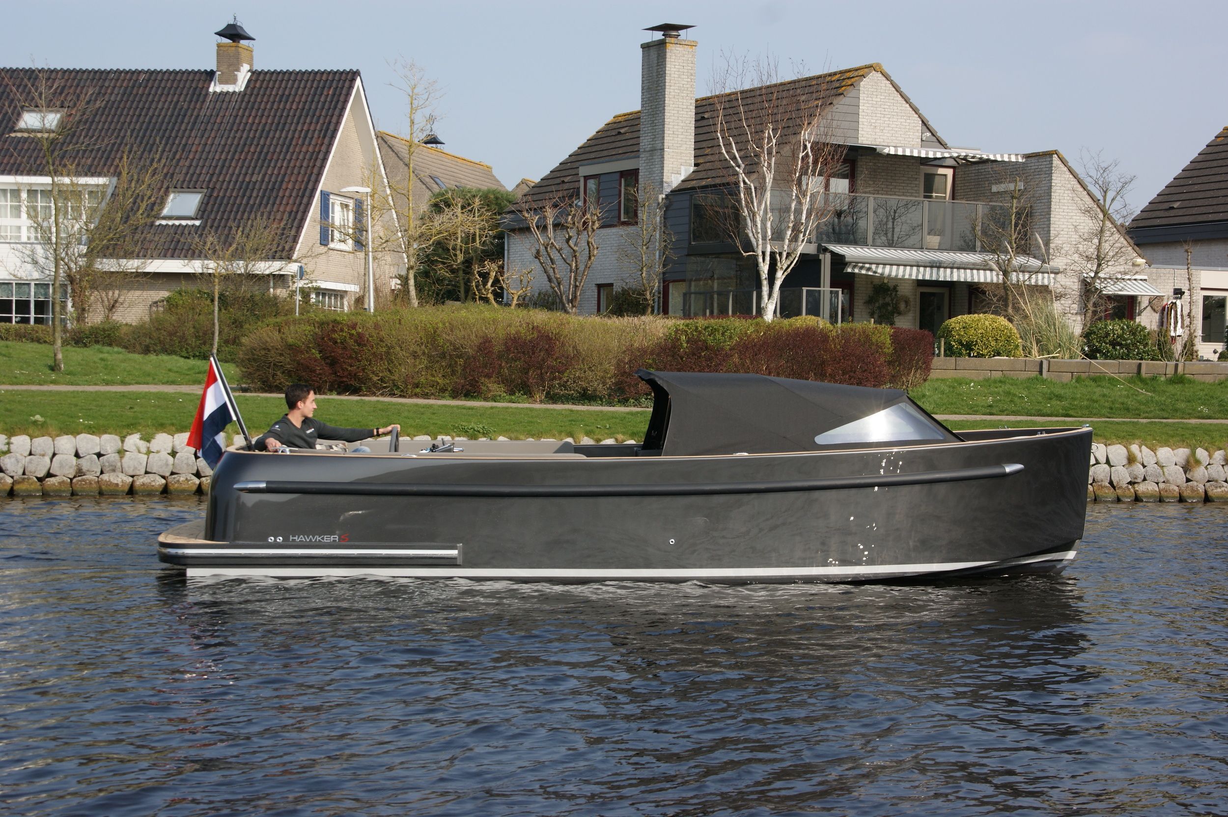 Seafury Hawker Tender 725