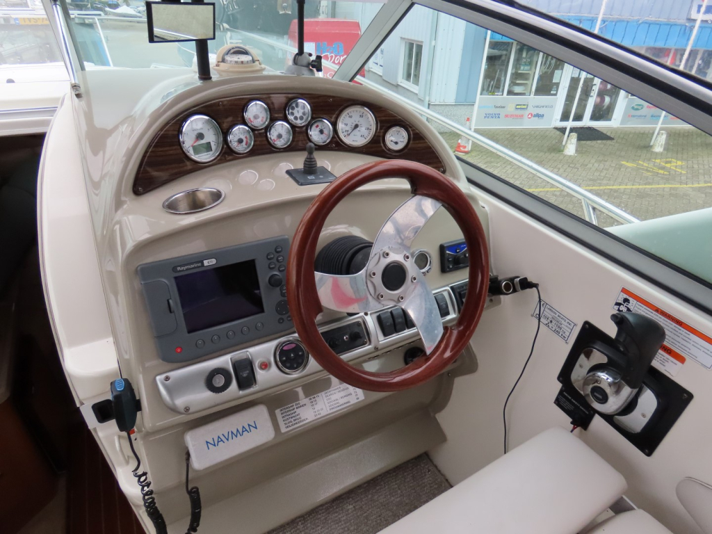 Larson Cabrio 274