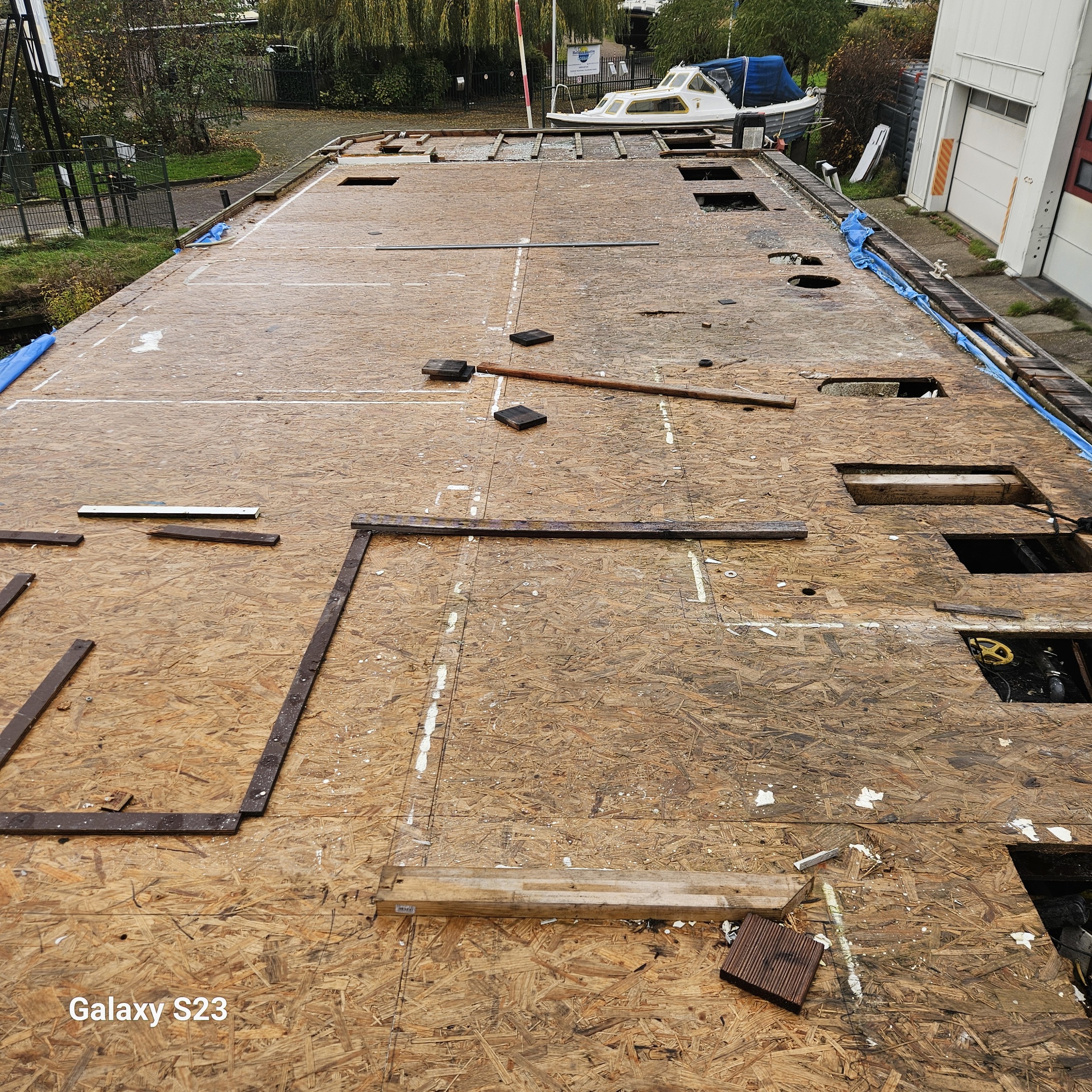 LST Boatin (onderstel) Houseboat