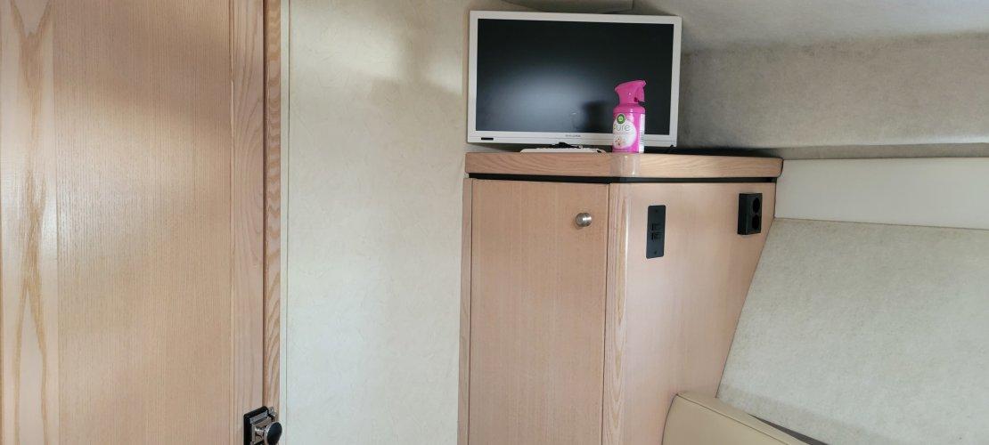 Bayliner 3258 Avanti