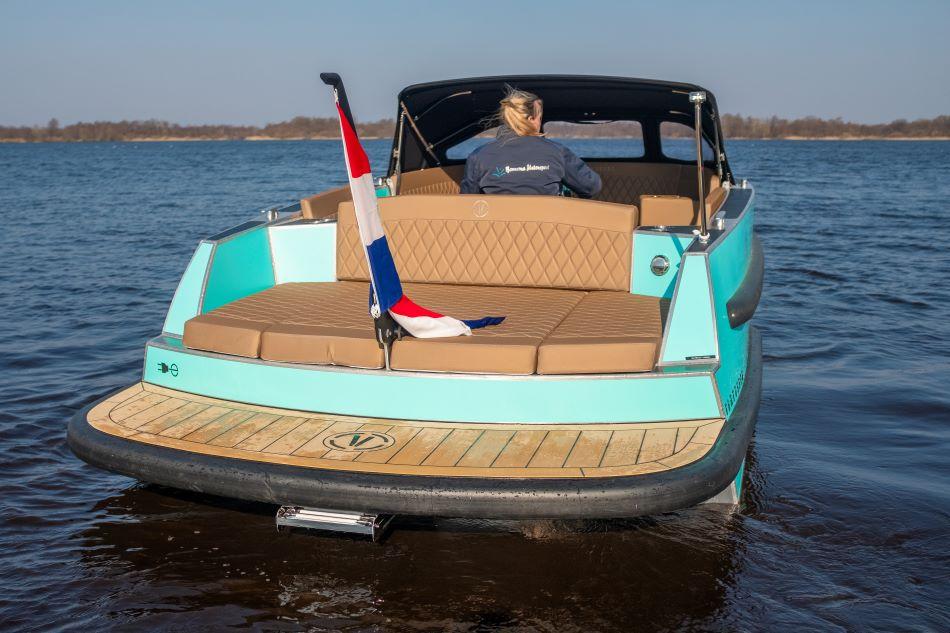 Van Vossen 700 e tender DEMO hoofdfoto: 1