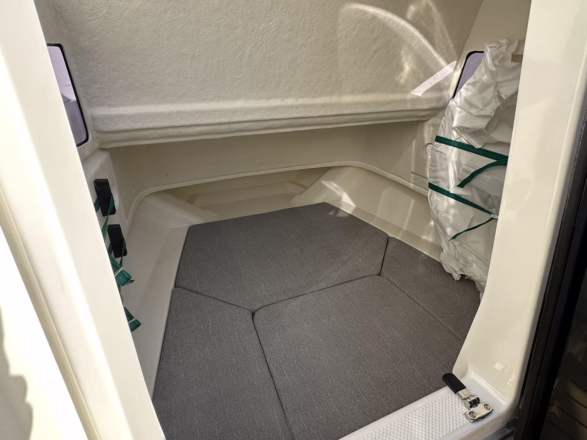 Quicksilver 705 Open