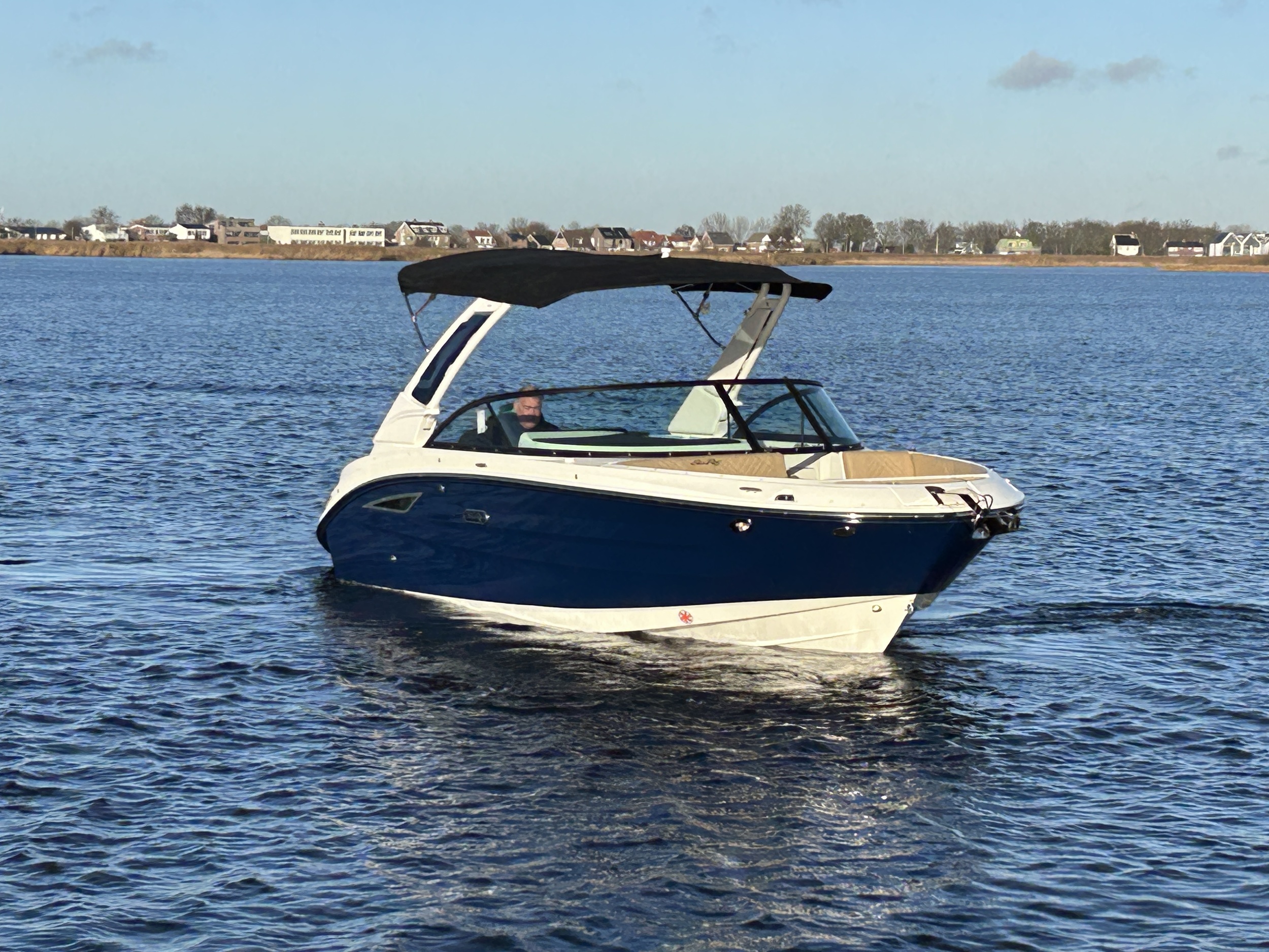 Sea Ray SDX 230 Surf