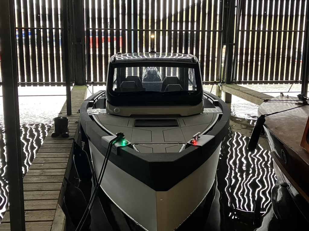 XO Boats DFNDR A8 DEMO 2025