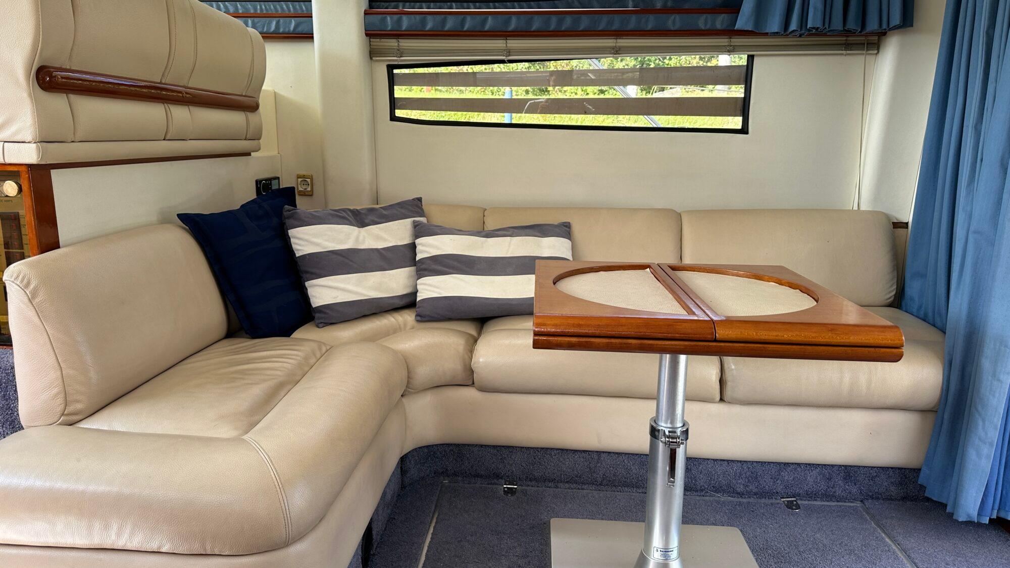 Fairline Fairline Phantom 40 Flybridge