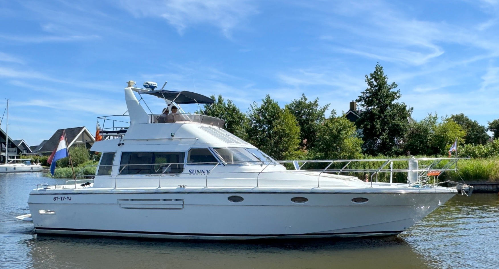 Whitewater Wolfe 46 Flybridge