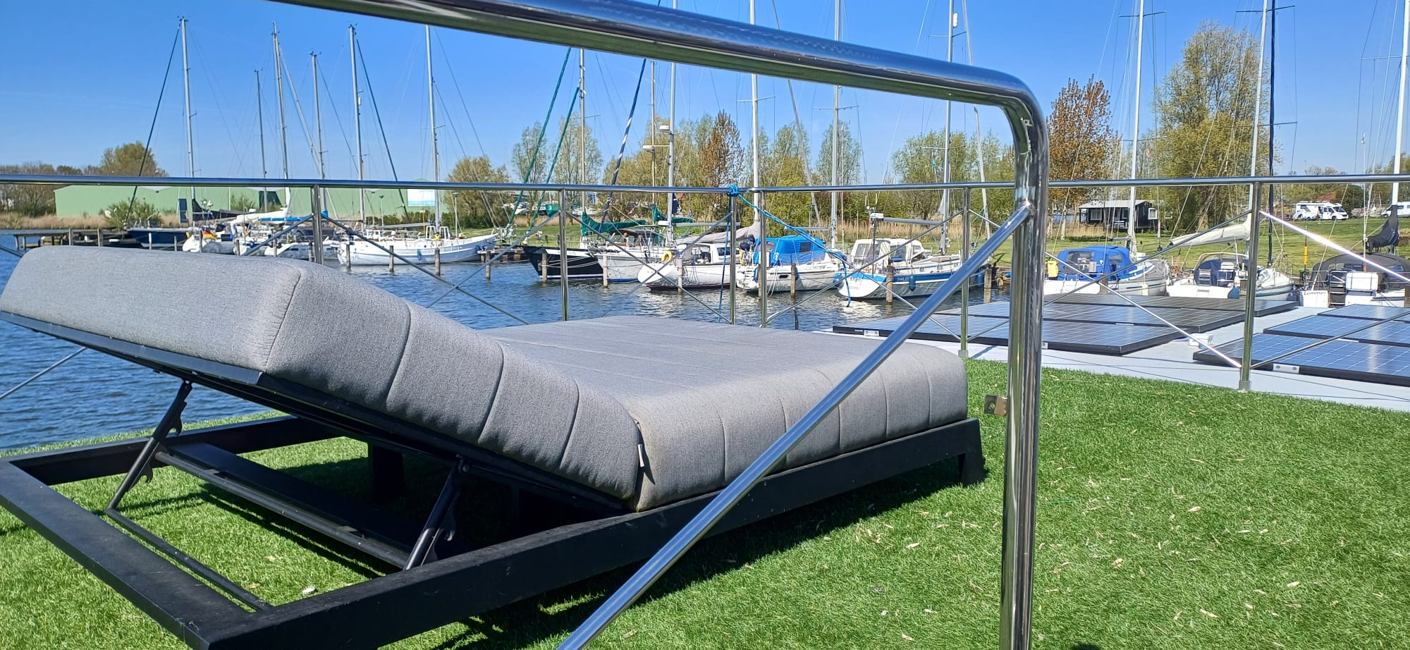 Campi 400 Houseboat Warns, Mooie Ligplaats