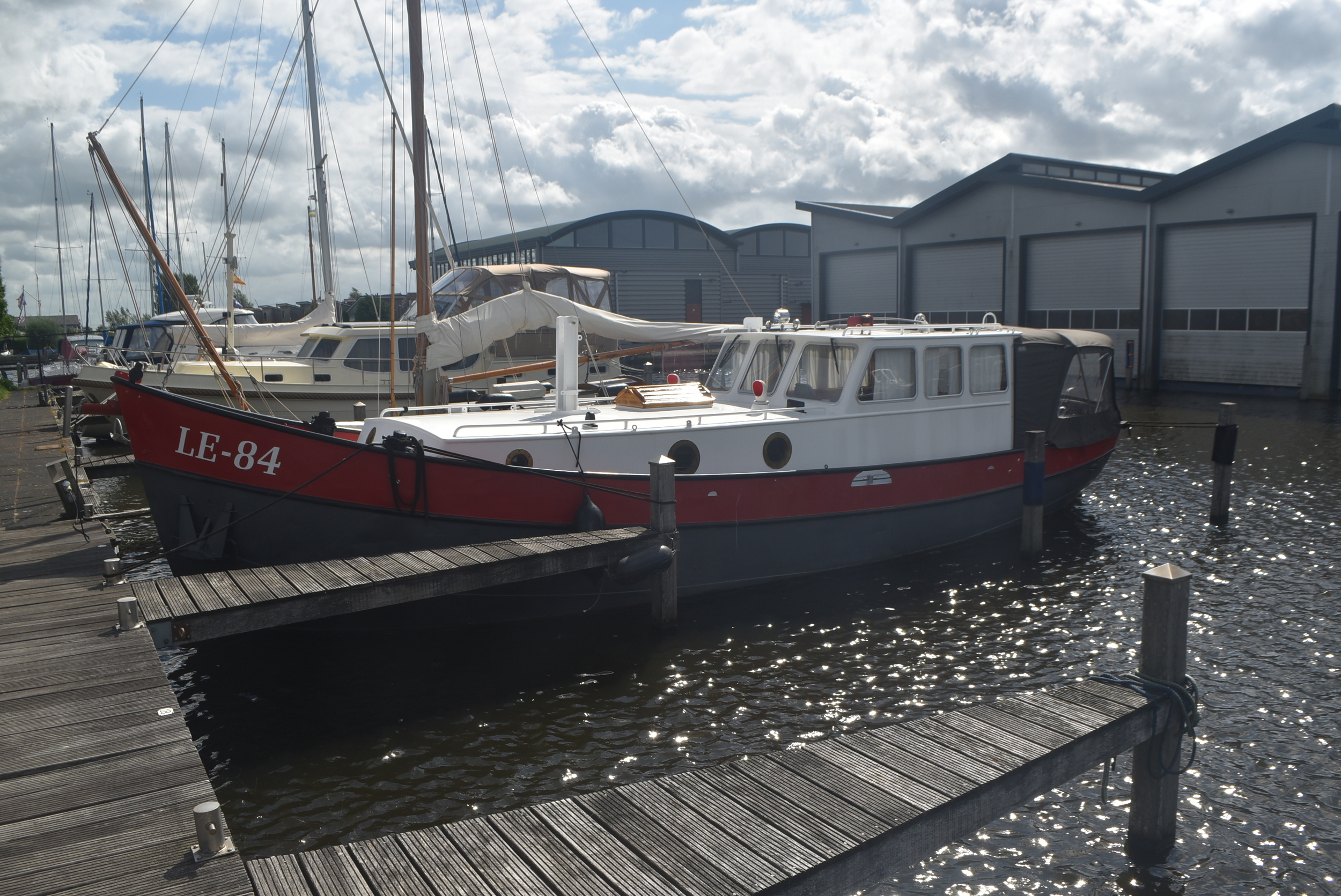 Ex Zuiderzee Lemster Visserijschip 11.00