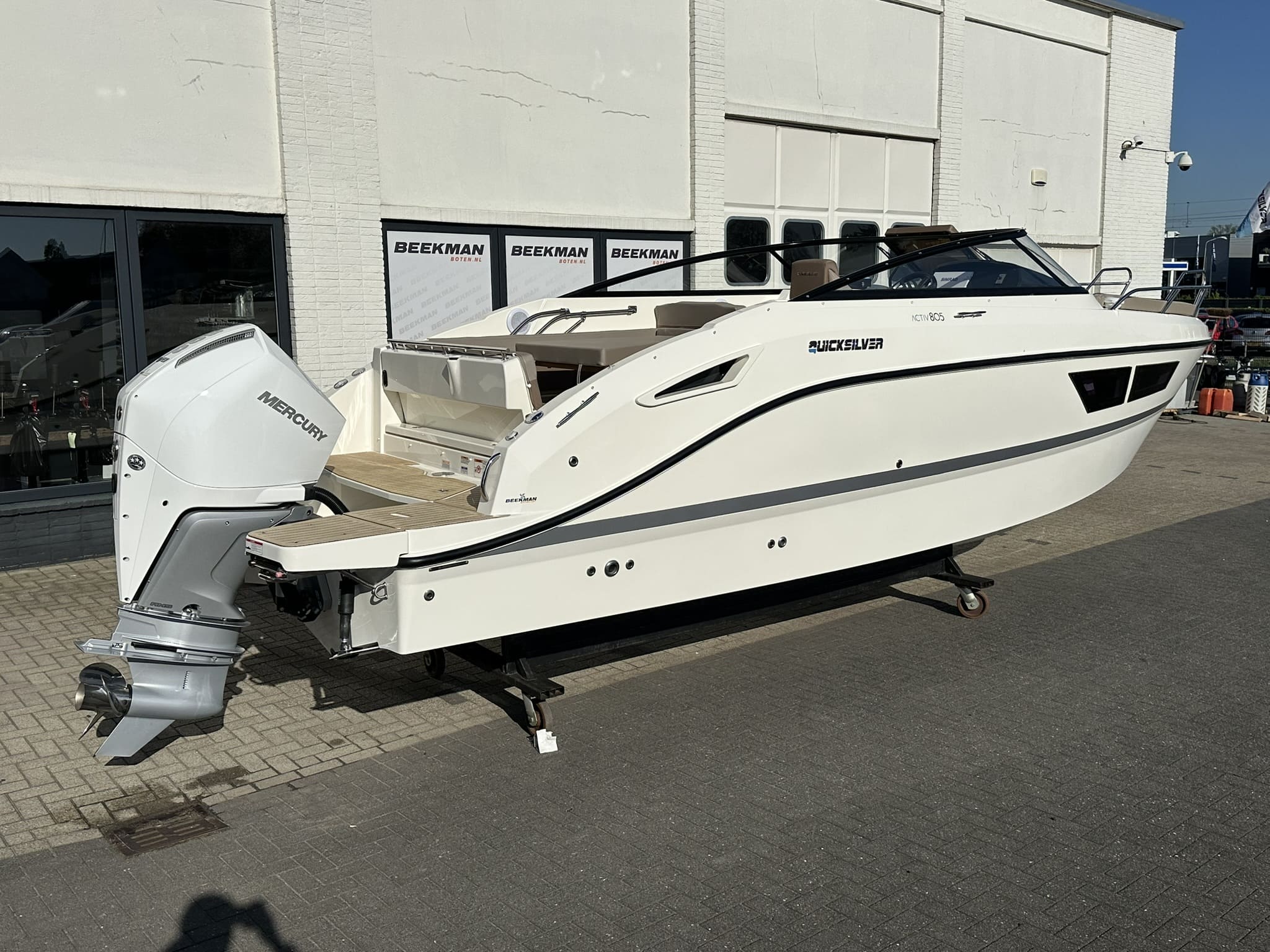 Quicksilver 805 Cruiser
