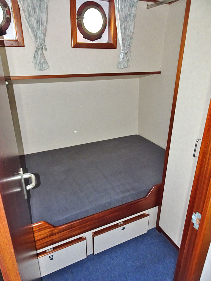 Motortjalk 21.40, met UBC