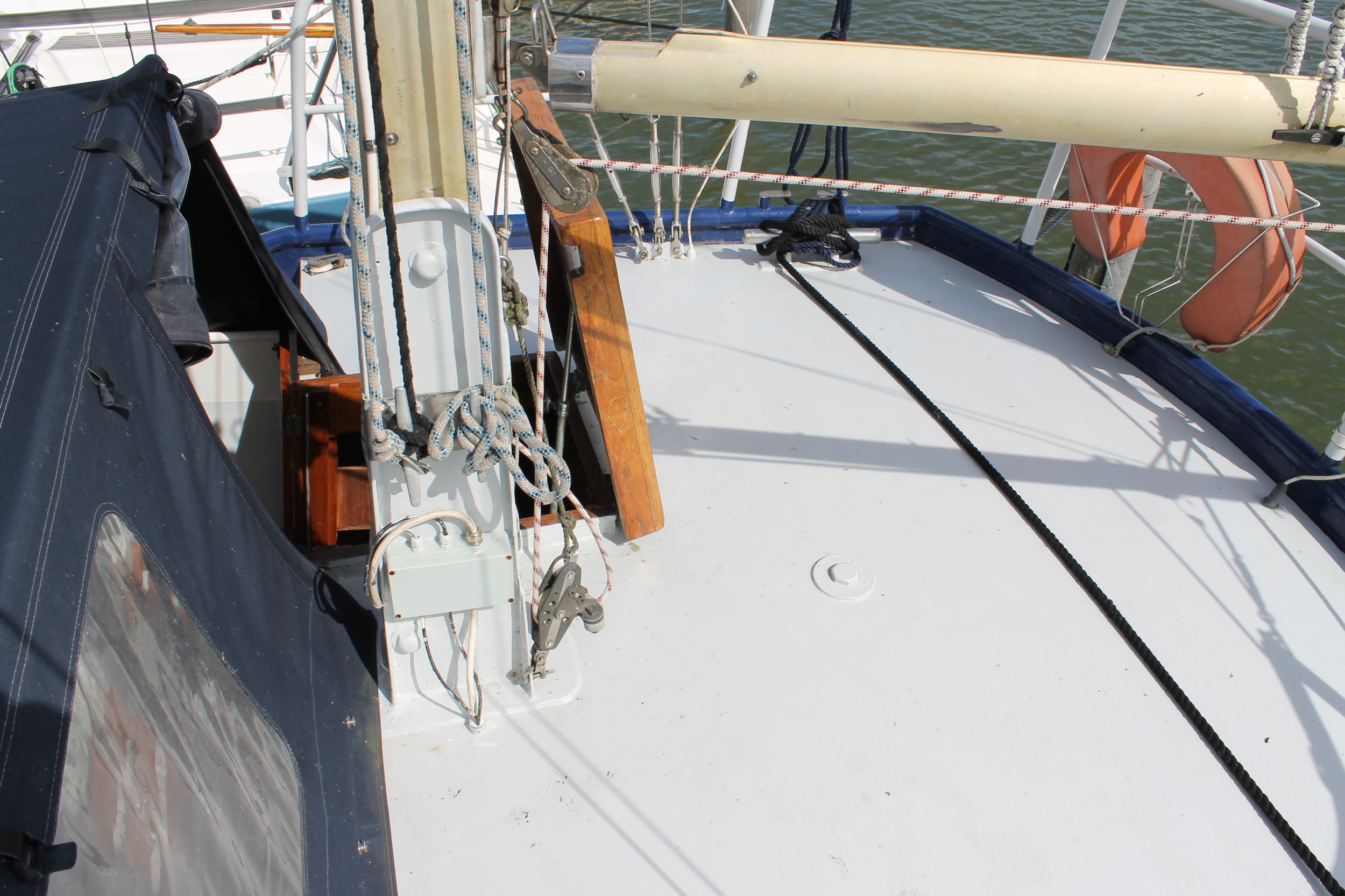 Pieter Beeldsnijder Gouwzee 3A