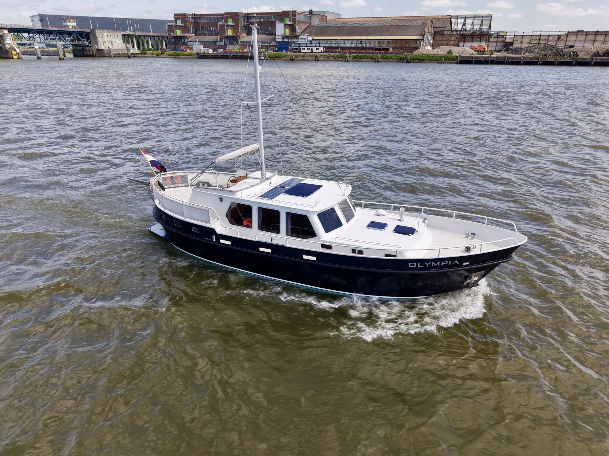 Monty Bank Kotter 41 AK Cabrio