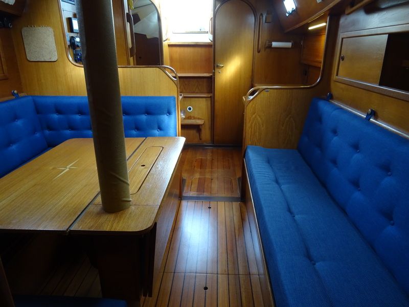 Dehler 372