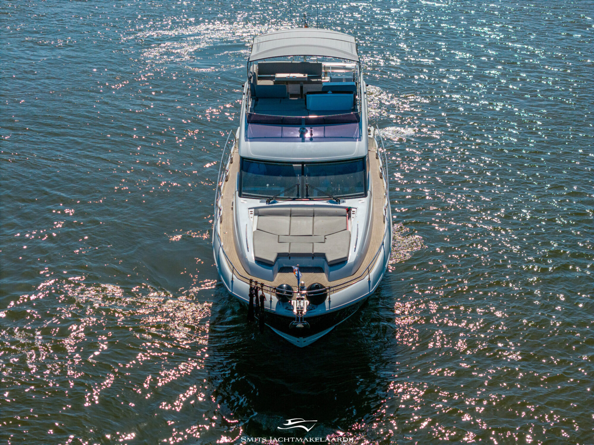 Prestige 590 Flybridge