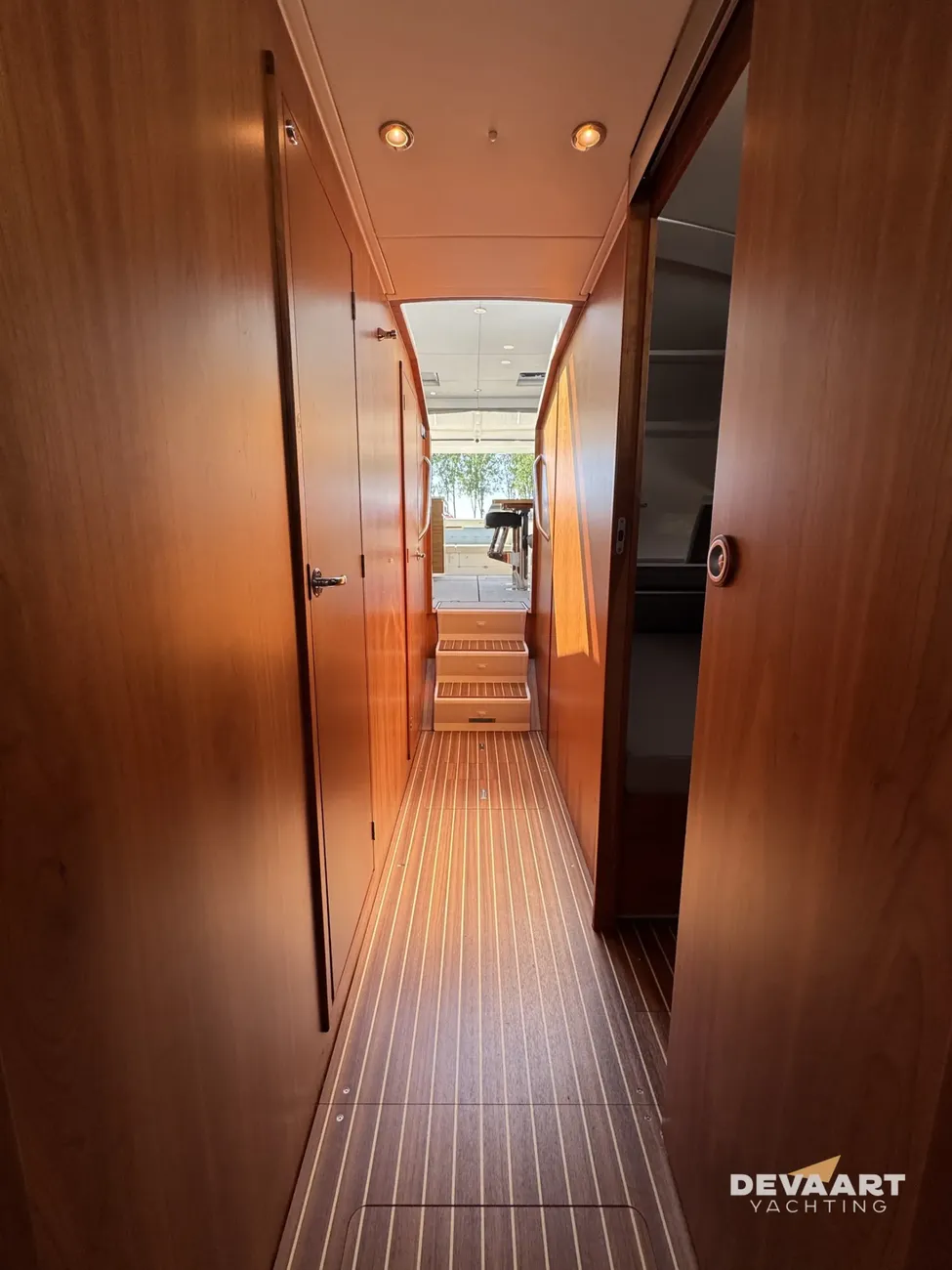Delphia Bluescape 1200