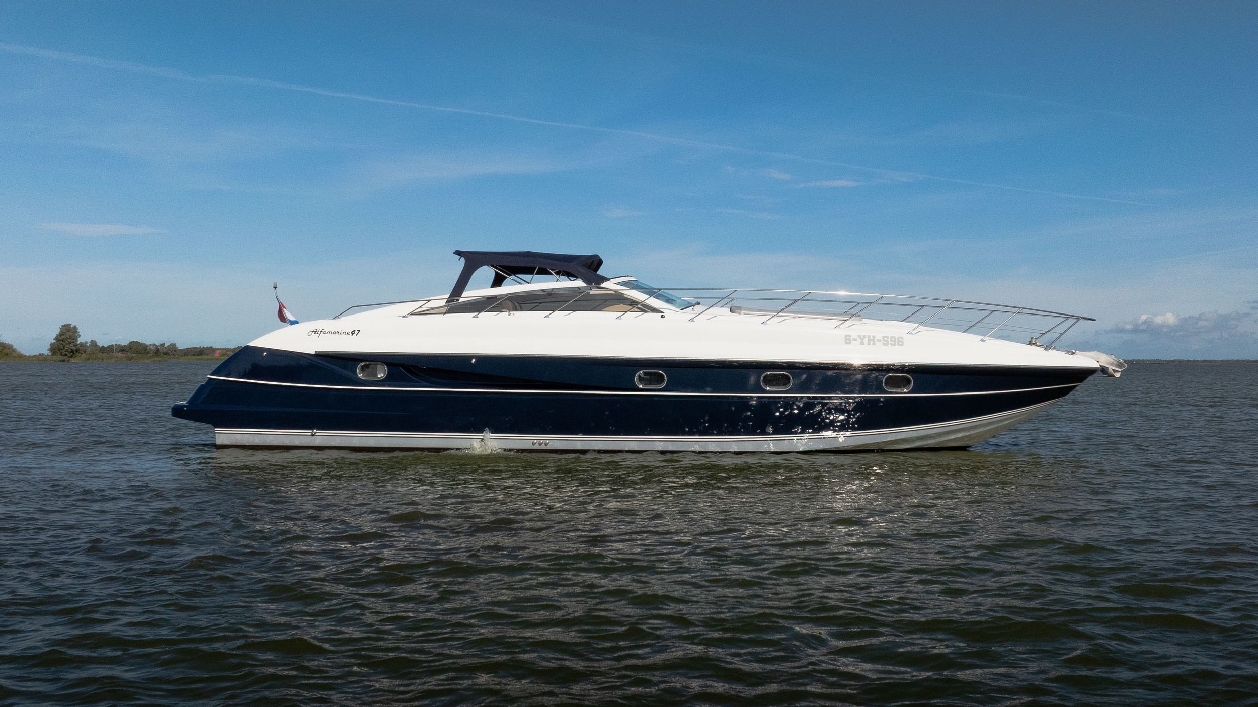 Alfamarine 47