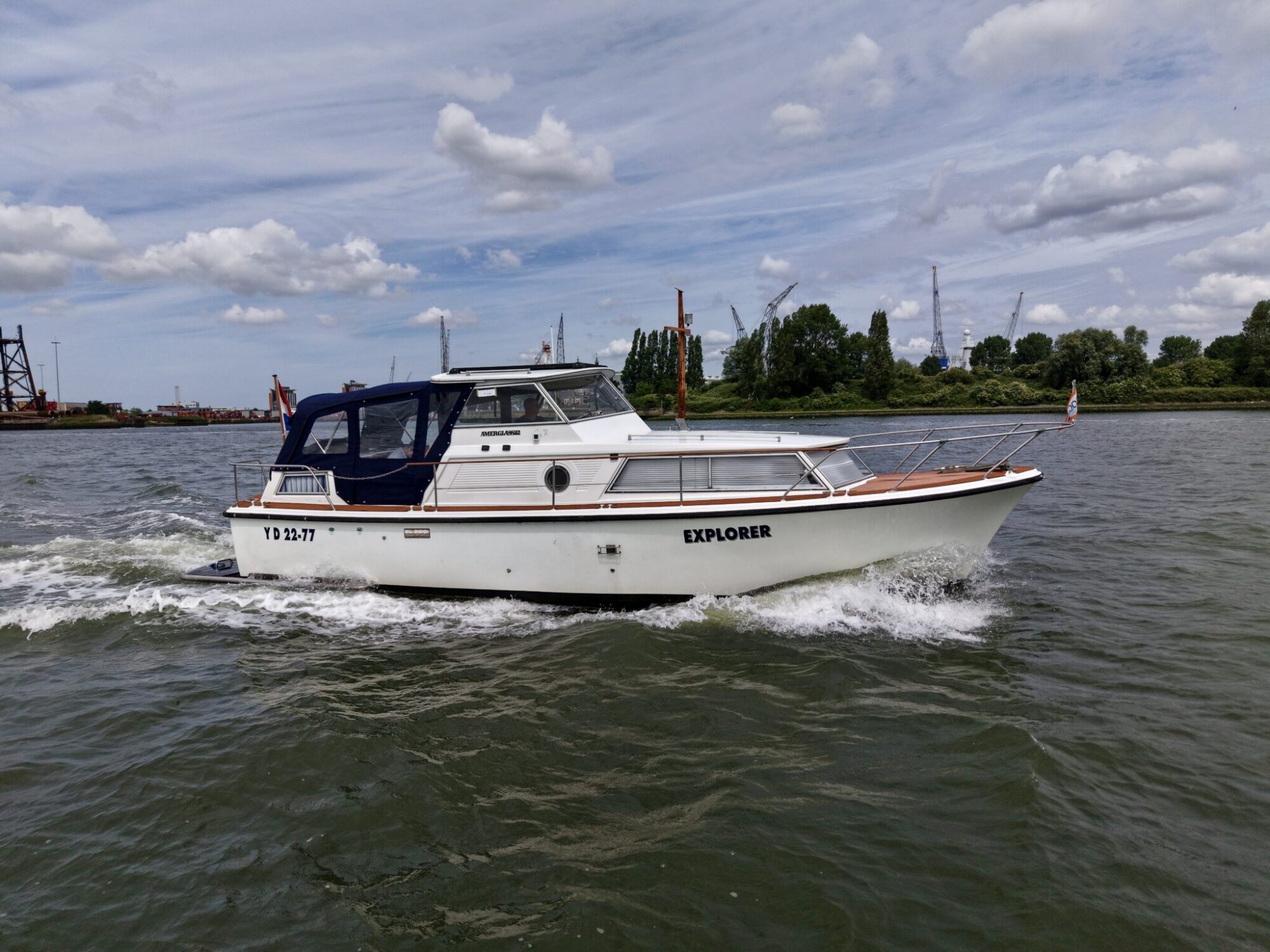 Amerglass 32 OK AK hoofdfoto: 1