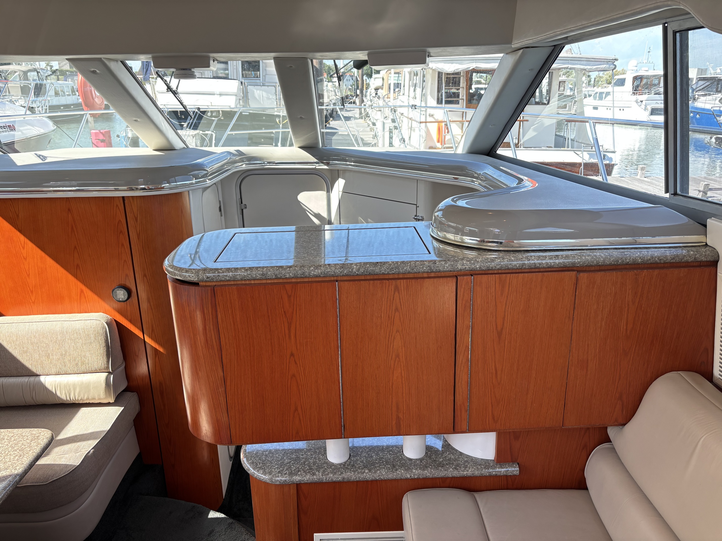 Maxum 4100 SCA