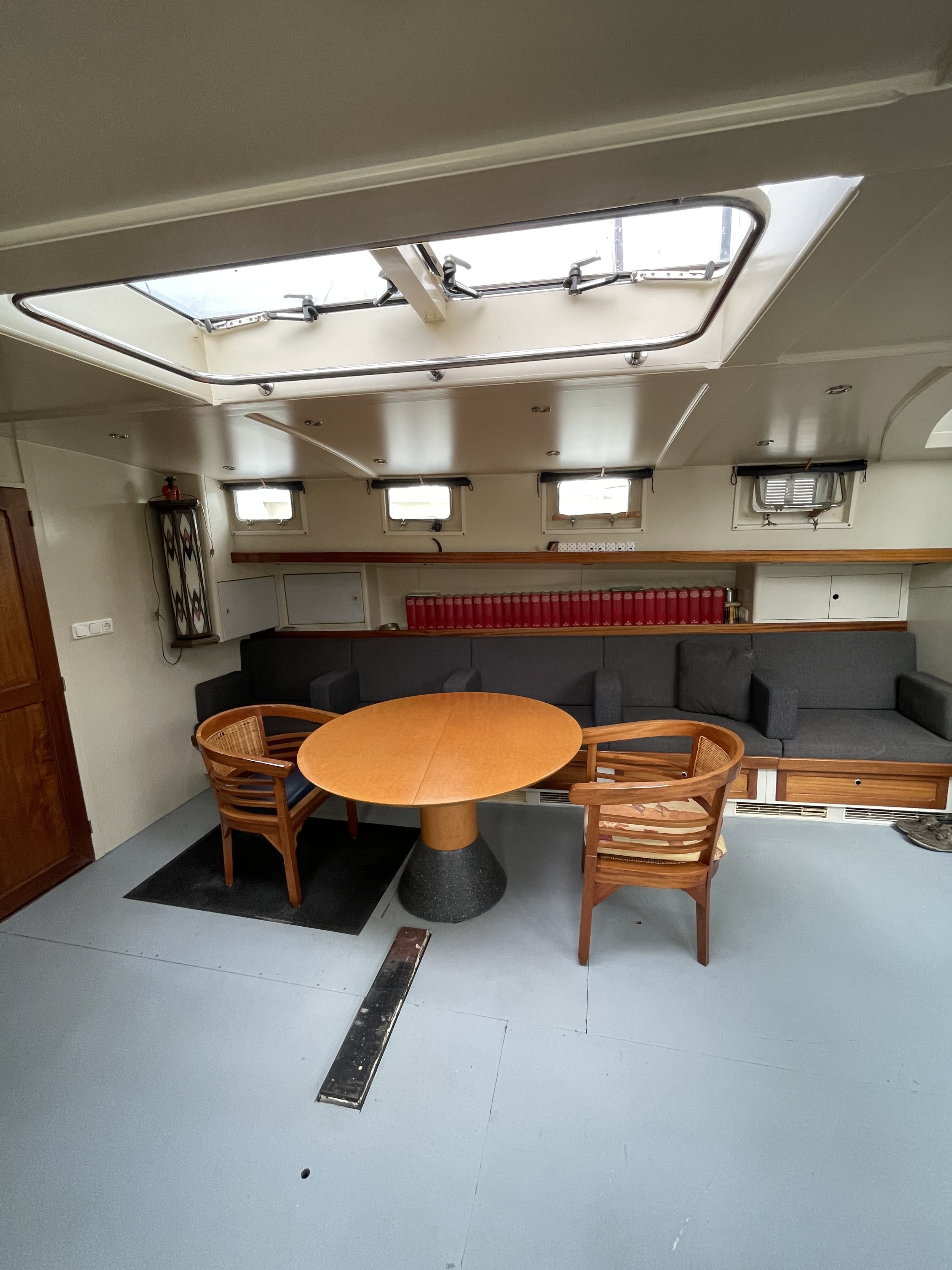 Dykstra Schooner 77, Midzwaard