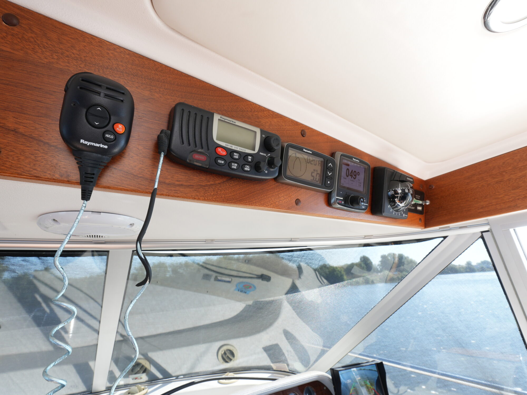 nimbus 380 Commander