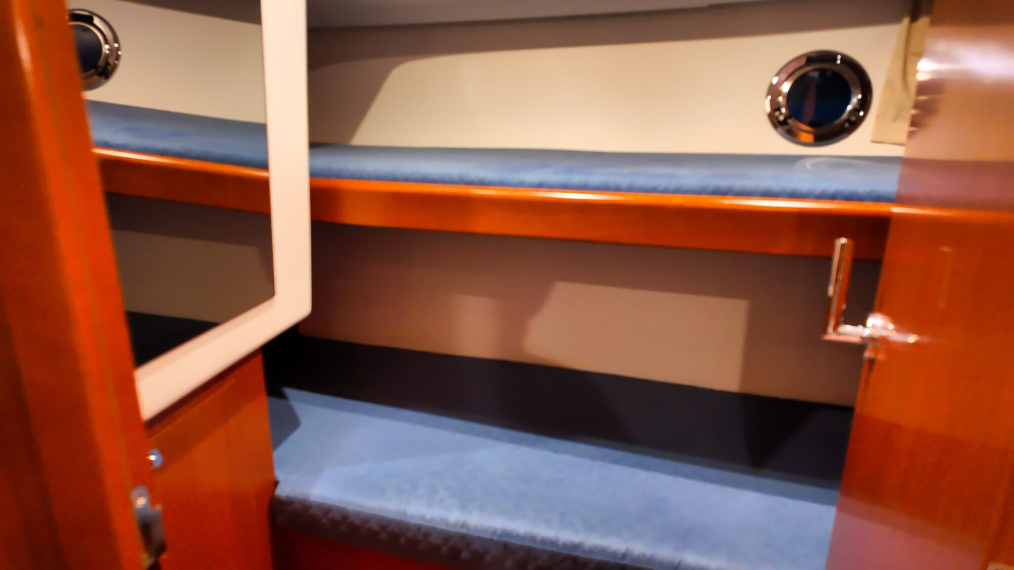 Beneteau Swift Trawler 34 Flybridge