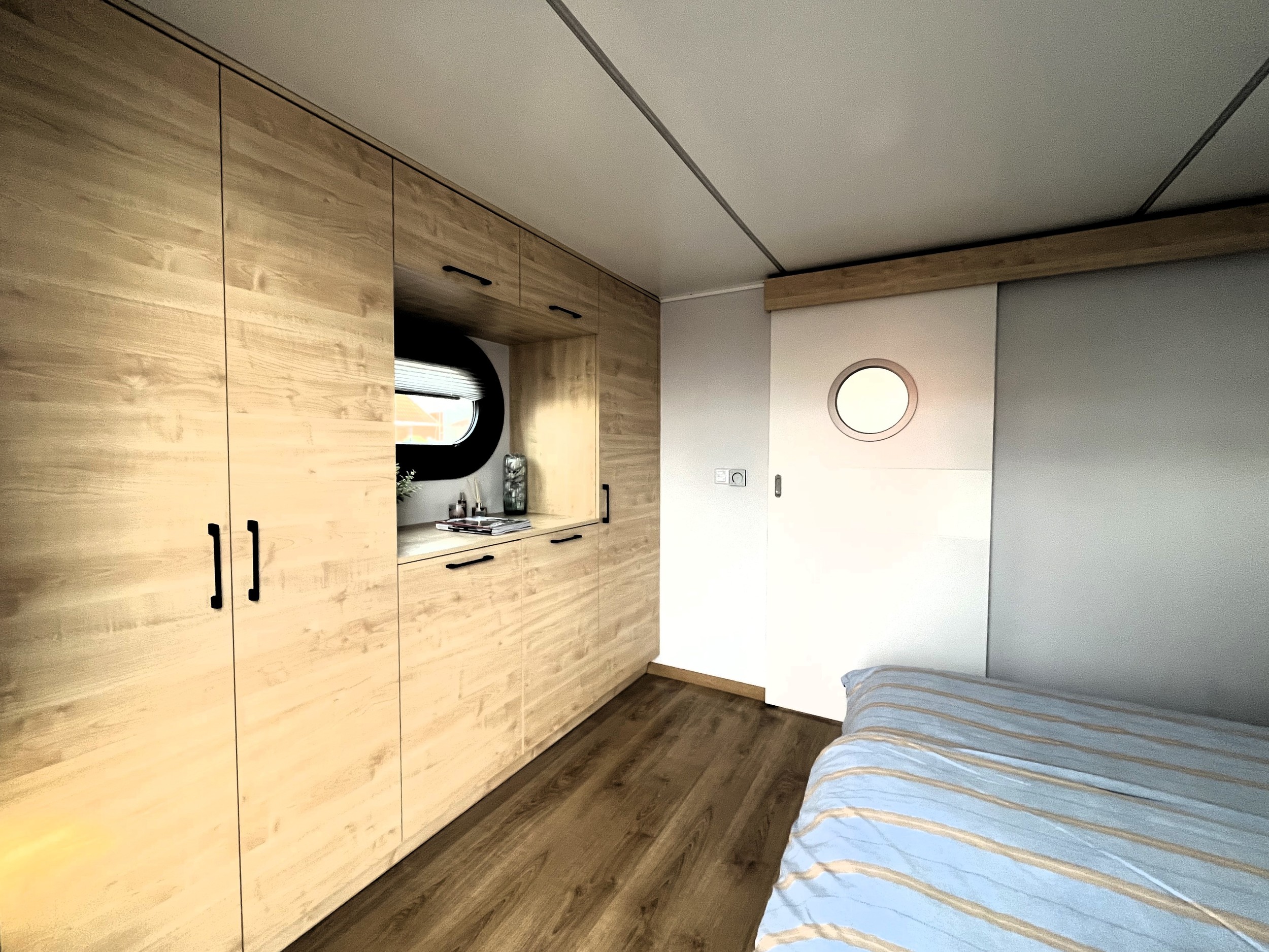 Campi 400 Houseboat (special 1 Sleepingroom))