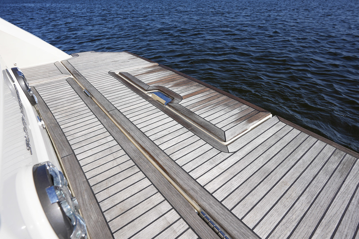 Sea Ray Sundancer 290