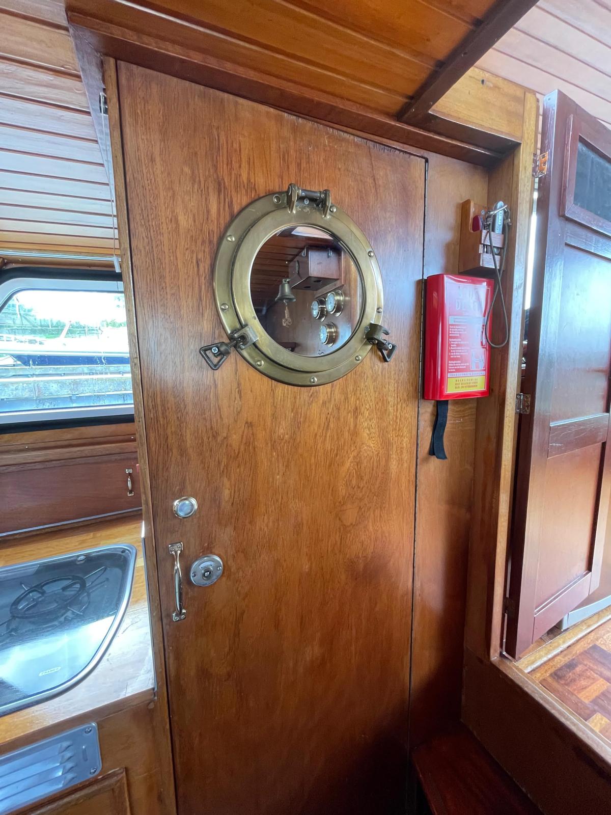 Beja Kruiser Silverbird 8.45 OK