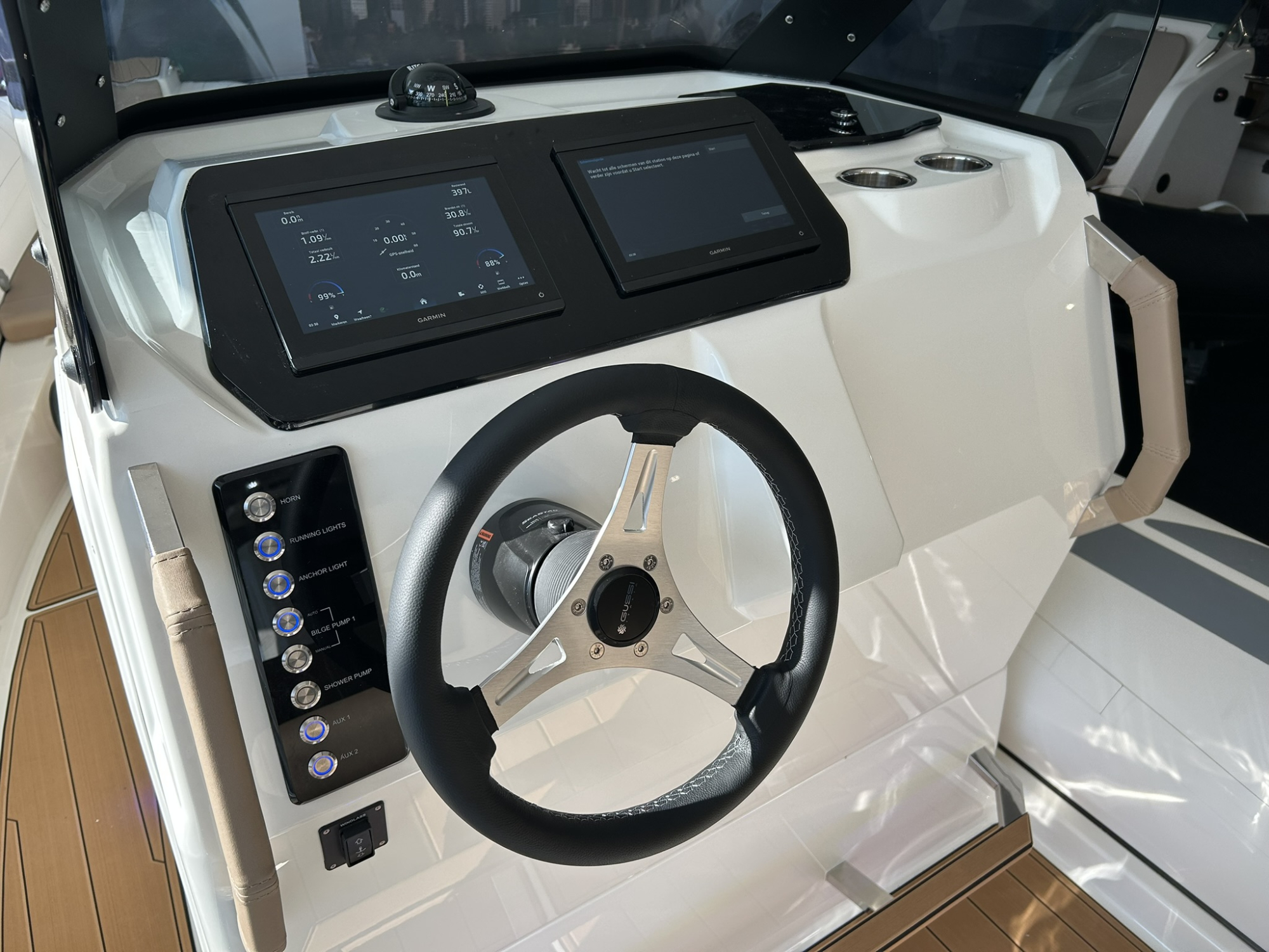 Brig Ribs AANBIEDING - Brig Eagle 8 met Honda 350 pk V8 op voorraad