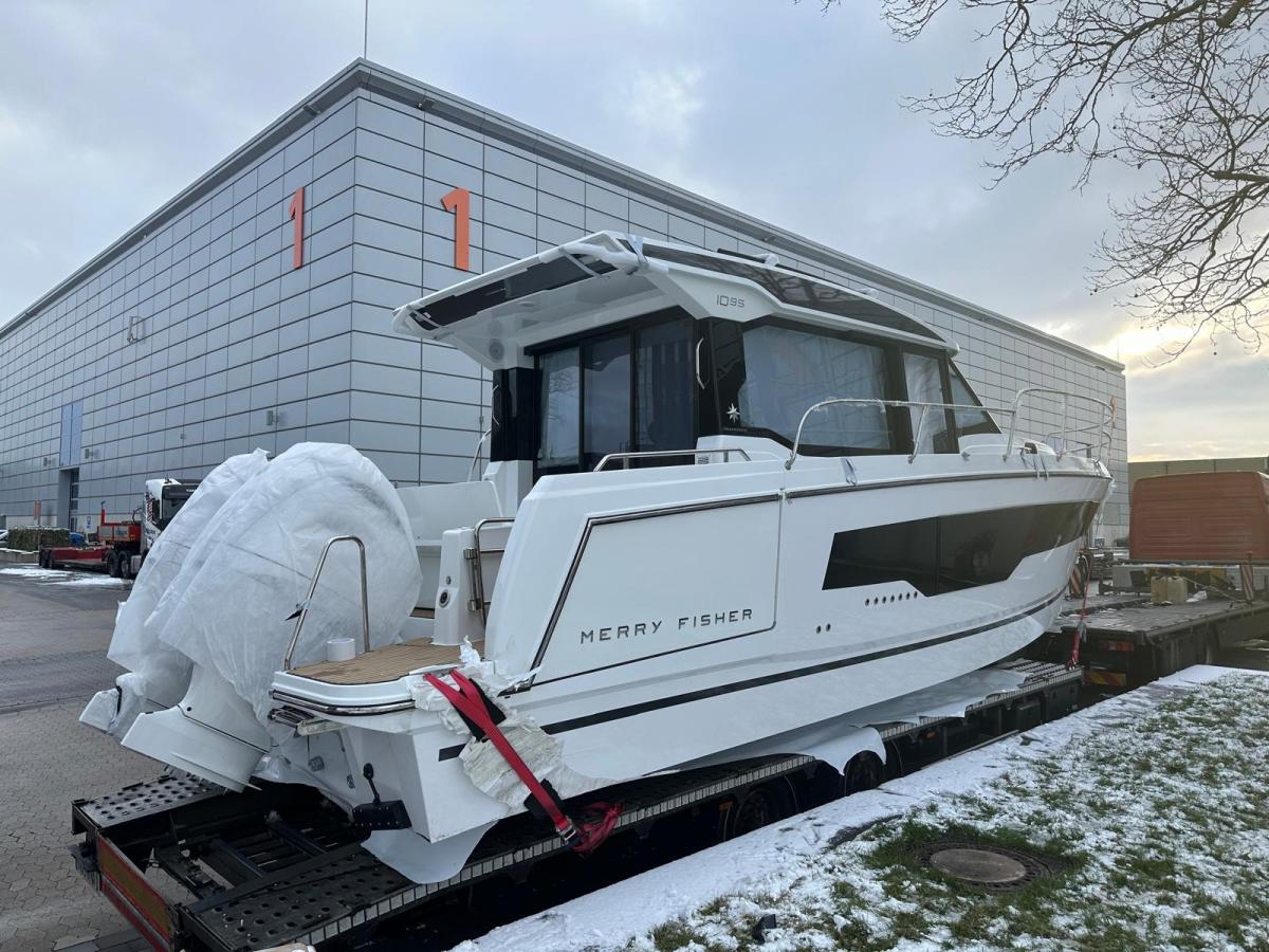 Jeanneau 1095 coupé serie 2