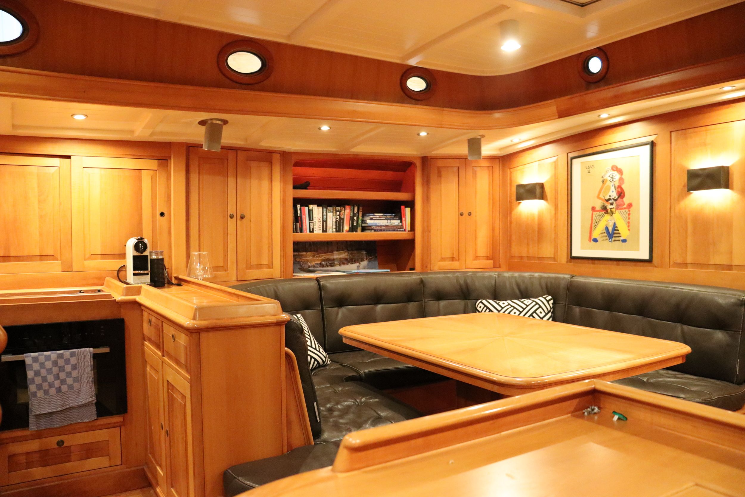 Schokker 18.60 Meter Hoek Design