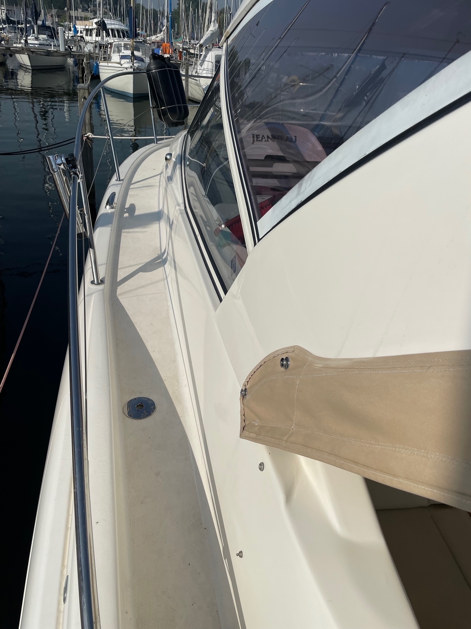 Jeanneau Prestige 30S