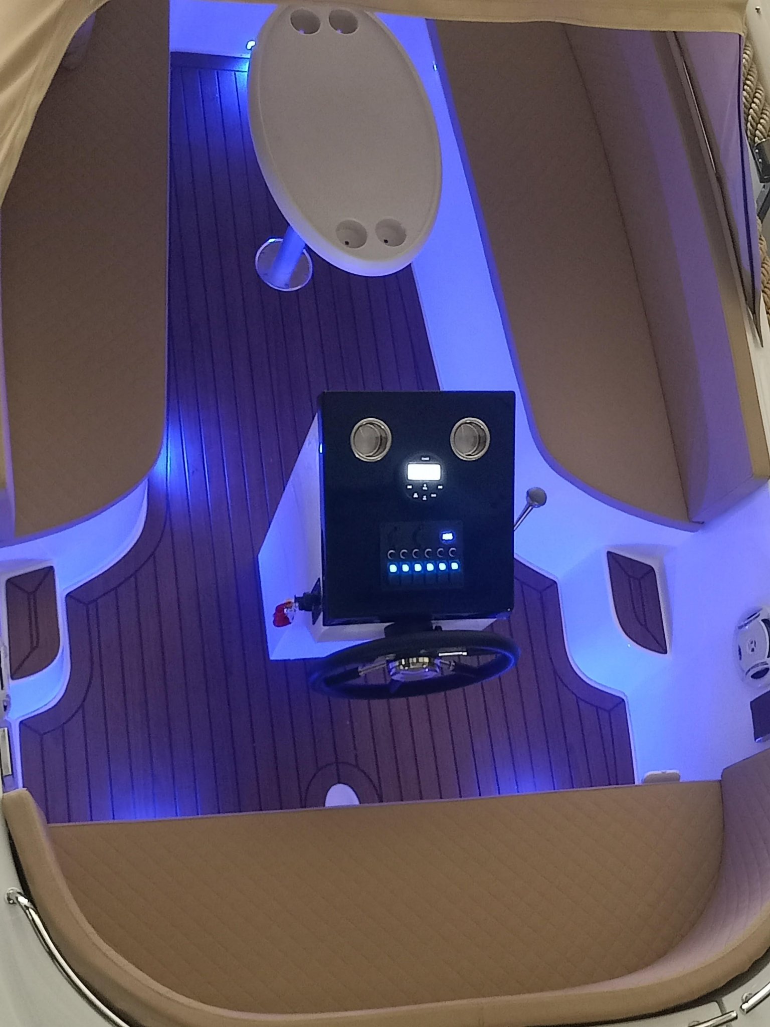 Lago Amore 633 en 606, 595